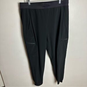 Athleta Venture Go Far Travel Pants Women's Size 14 Cargo Jogger Black